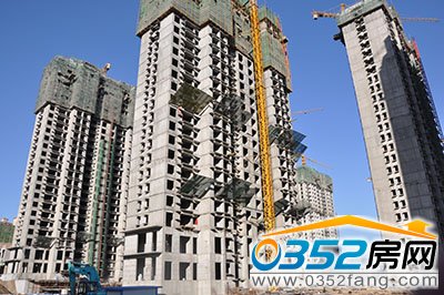 海晟·财富官邸施工现场