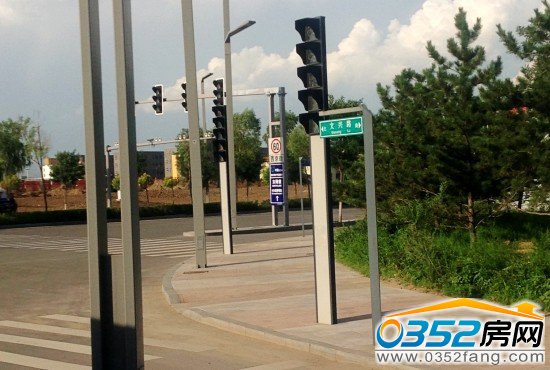 西京街去往太阳宫指示牌