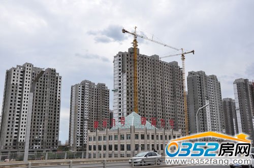 坐落在南环桥边的欣美御河九号