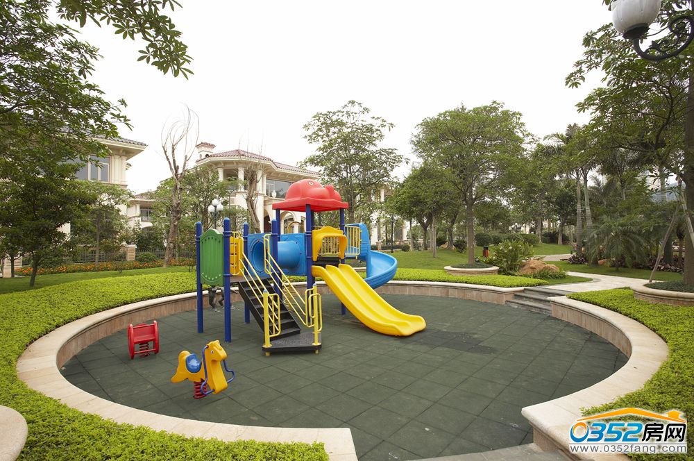 小区儿童娱乐设施-大同楼盘效果图-0352房网