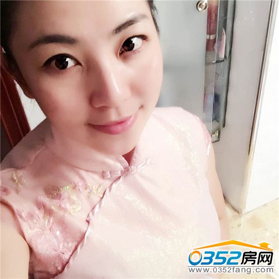 恒大绿洲选送参赛选手孙佳生活照(3) 恒大绿洲选送参赛选手孙佳生活照(3)
