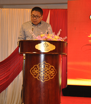 大同睿智文化传播有限公司董事长刘华上台致贺词