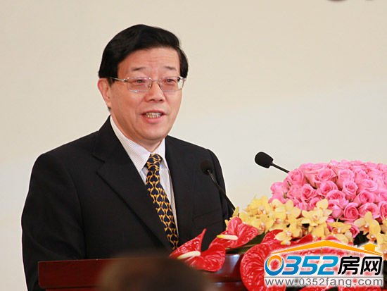 ����Ժ��չ�о�����������ΰ