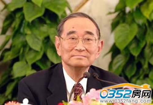 厉以宁