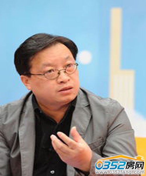 中国房地产学会副会长陈国强