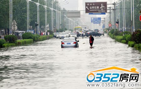 汛期持续 我市部署防汛工作