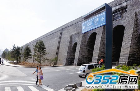 被大同市民称之为北内环的武定门内街