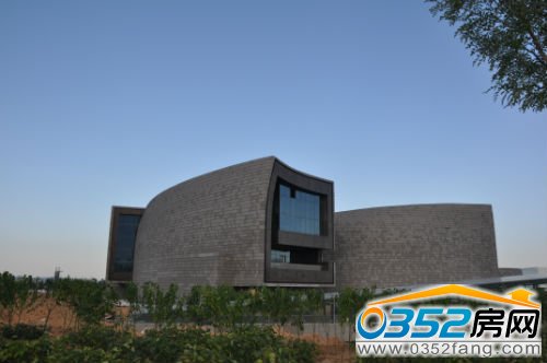 博物馆西侧角度一览