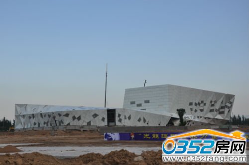 图书馆正在进行内部调试