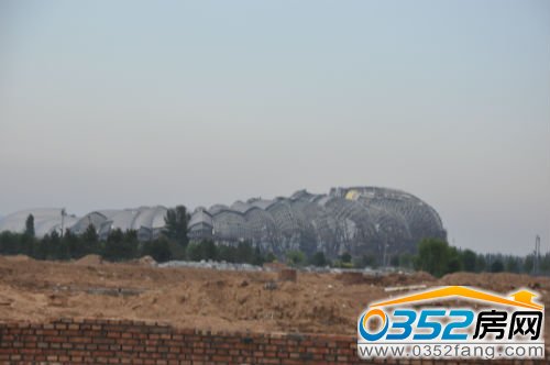 体育中心正在进行内部装修