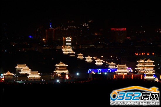 大同市古城夜景图