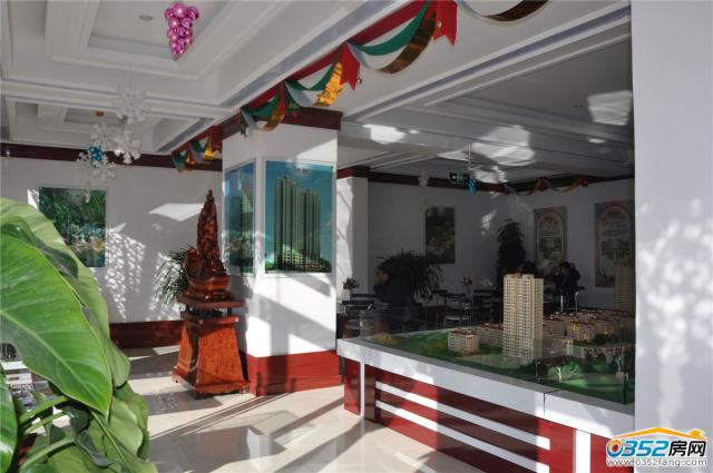 ������ǽӴ������ڲ�ʵ��ͼ