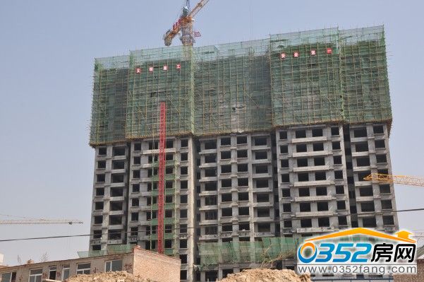 睿和锦城5月22日B12#楼已建19层