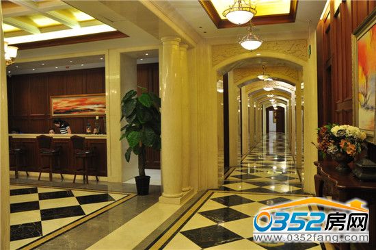 江鸿社区运动会所前台接待及走廊