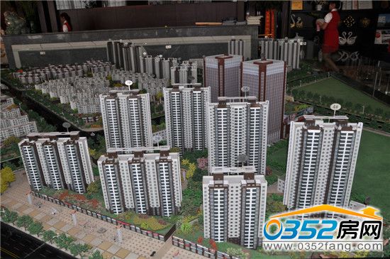 枫林逸景沙盘实景图