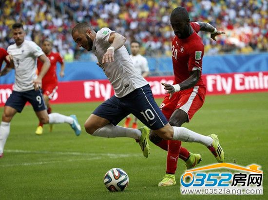 本泽马在比赛中