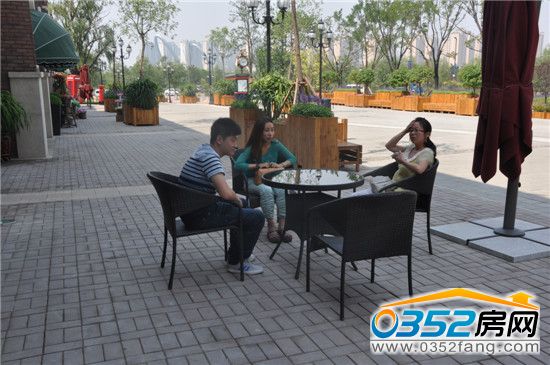 伦敦街休闲座椅