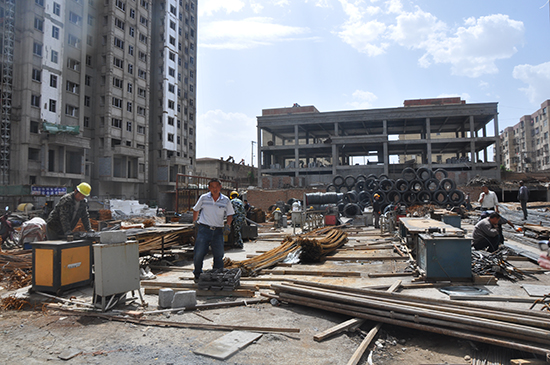 金水湾包工队施工