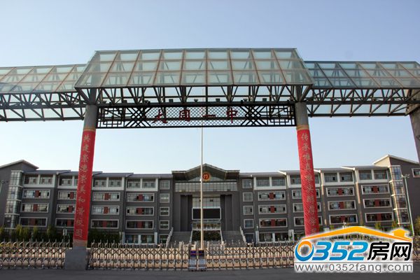 091517522d1345e8c61434.jpg 091517522d1345e8c61434.jpg