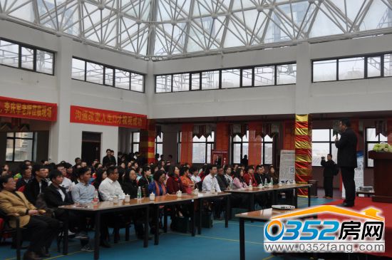 17162845b97c77e7cb1910.jpg 演讲1.jpg