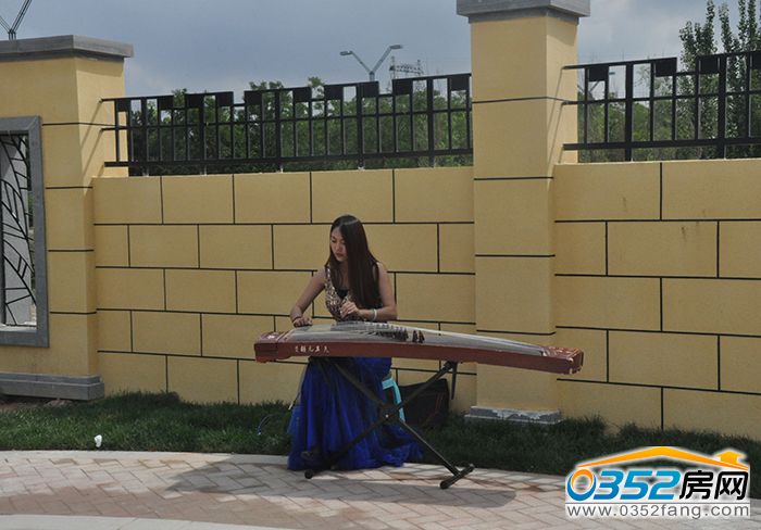 1717382371ba81d00c2396.jpg 古筝.JPG