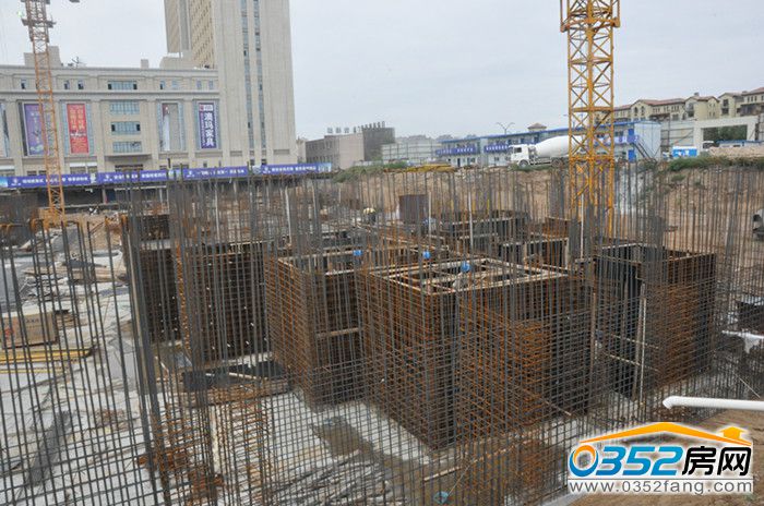 171008394e4fb2ac601995.jpg 2016.8.16日9#负二层筏板基础待安装_副本.jpg