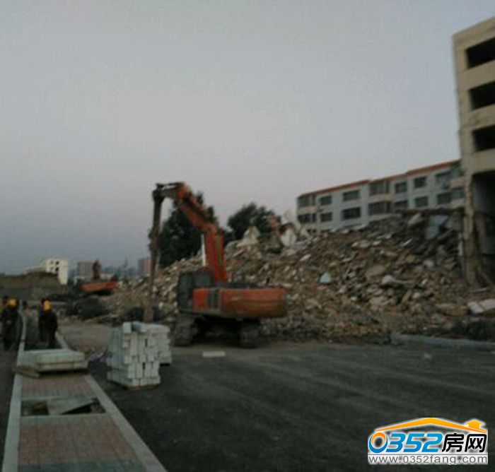 191118260d7b8cb1f26579.jpg 32122.jpg