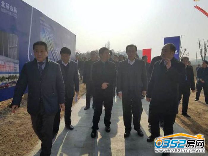 16173540865b9aed7a5985.jpg 会展.jpg