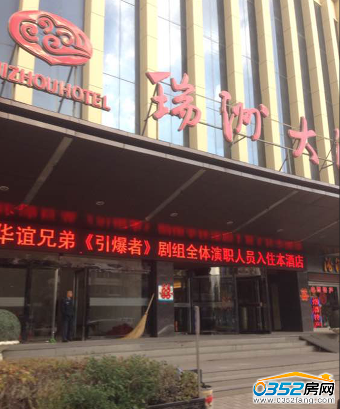 2415314990cca420b83427.png 1.png