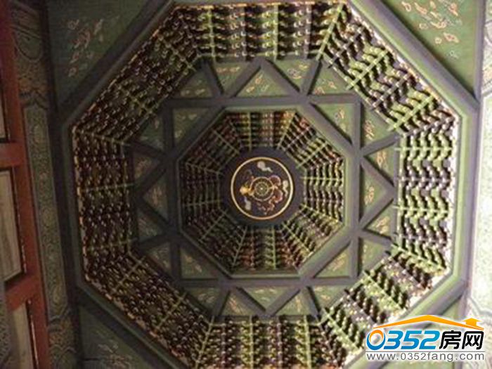 29135206f205a52cae1188.jpg 中央藻井.jpg