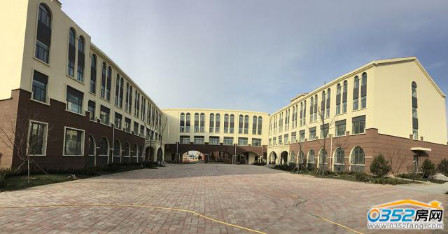 �Խ�Сѧ�ڲ�ʵ��ͼ