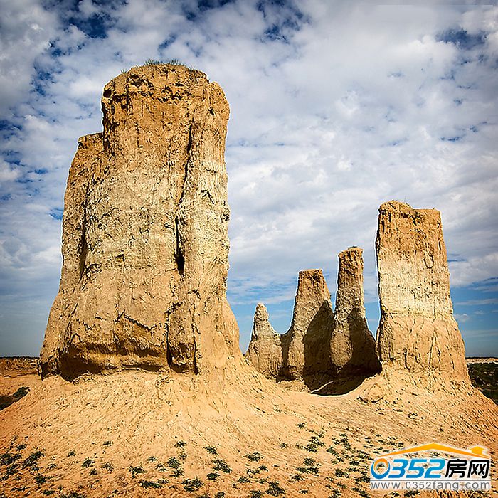 09105521160d64fff81090.jpg 大同土林风光.jpg