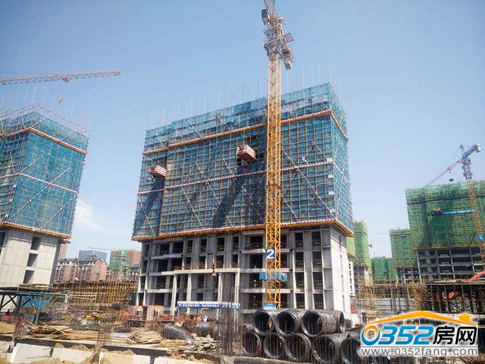 121139045a58036d6c0550.jpg 296611732050042800.jpg