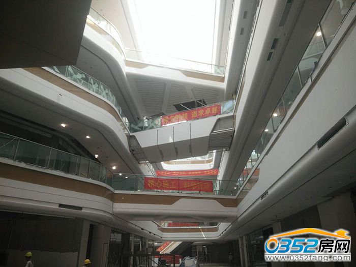 12164409b151fd5ae00977.jpg 660303039000191581.jpg