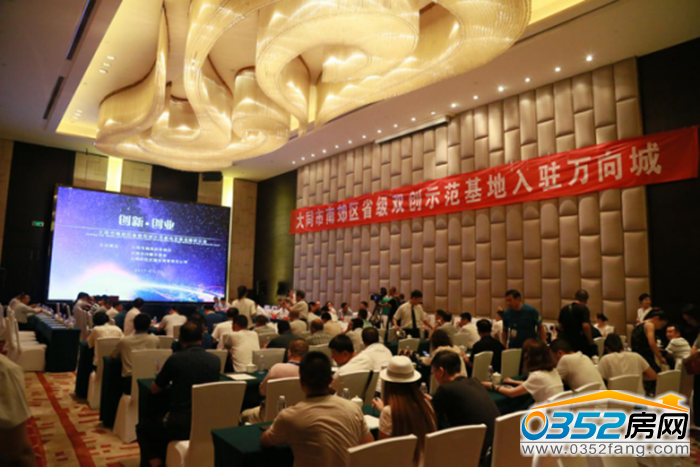 221600236cd8e9d0526169.png 图片1.png