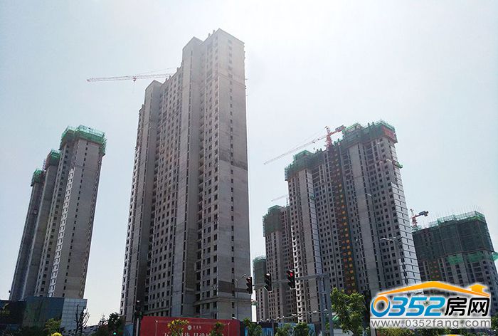 151808341b636bd1784461.jpg 星港城.jpg