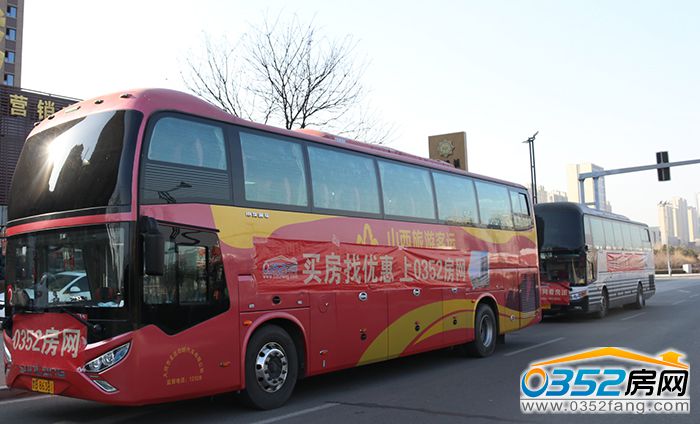 23175343c42e3af3d65983.jpg 大巴车.JPG