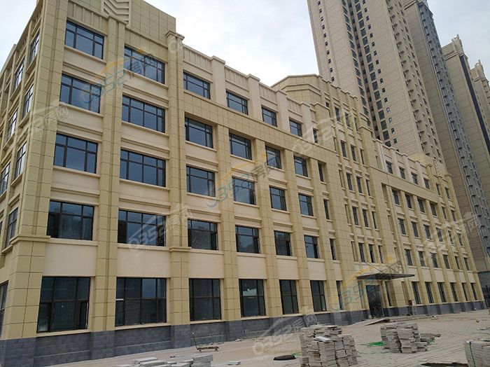 181133530c395e0a8a8146.jpg 教学楼1.jpg