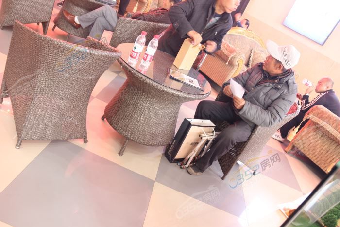 111125228adf41998e9476.jpg IMG_1148.JPG