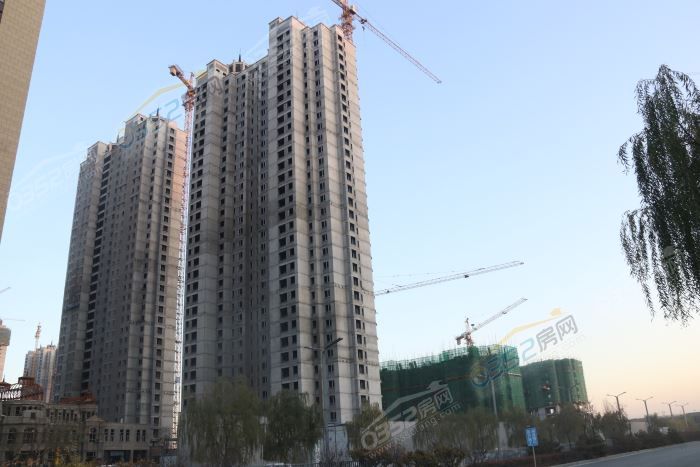 0914114838014cc56b8902.jpg 绿地2.jpg