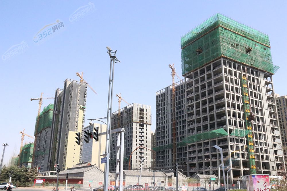 0352房网 大同楼盘 > 绿地缤纷汇     1/25 2/25 3/25 4/25 5