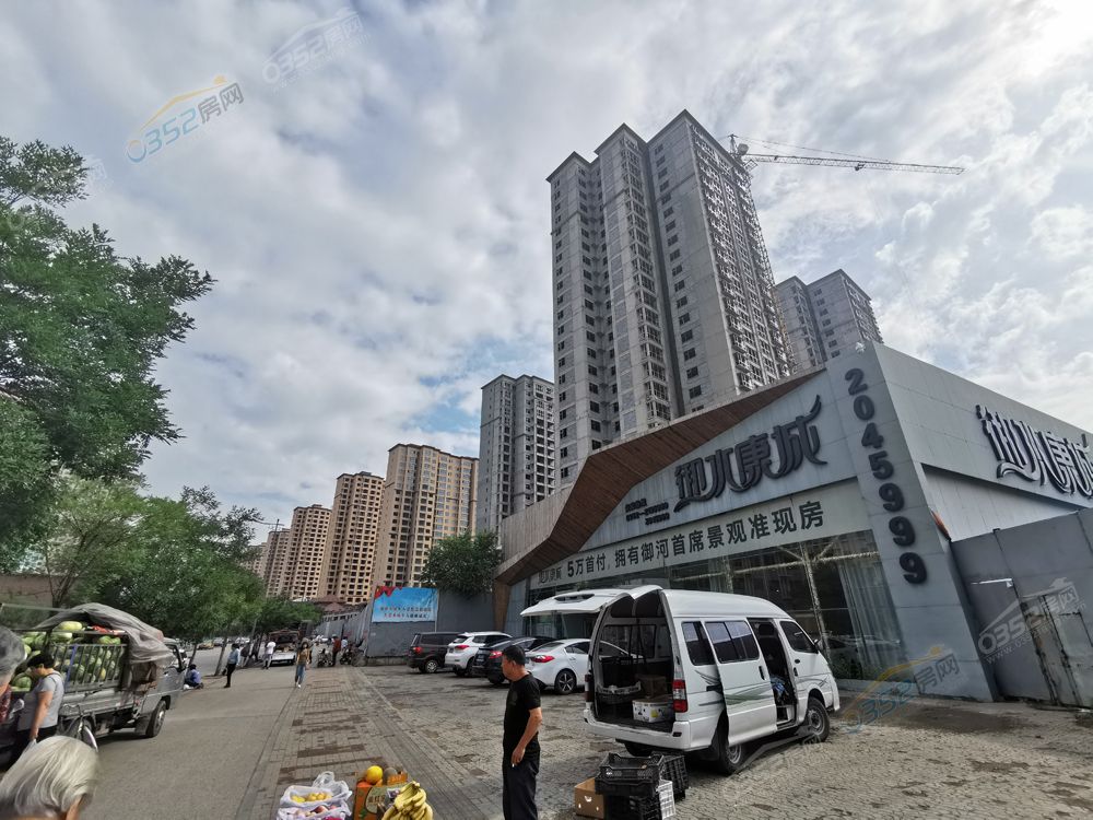 2117130756d2d311ef6124.jpg 2117130756d2d311ef6124.jpg