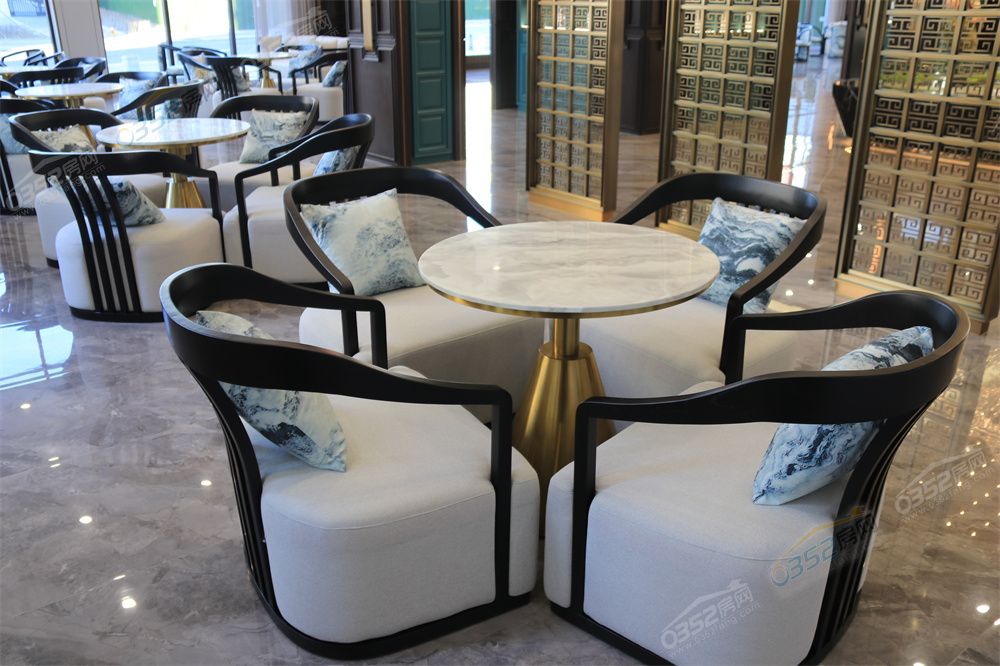 IMG_2293.jpg IMG_2293.jpg